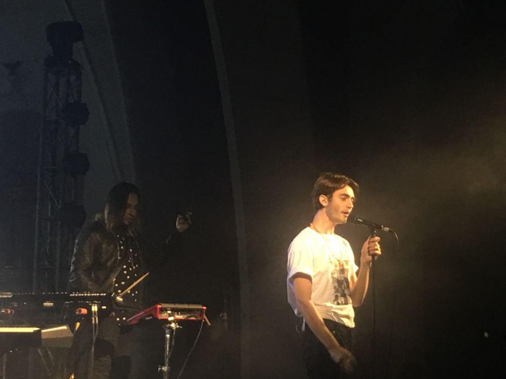 Pecah Abis! 10 Momen Tak Terlupakan Konser Greyson Chance di Jakarta