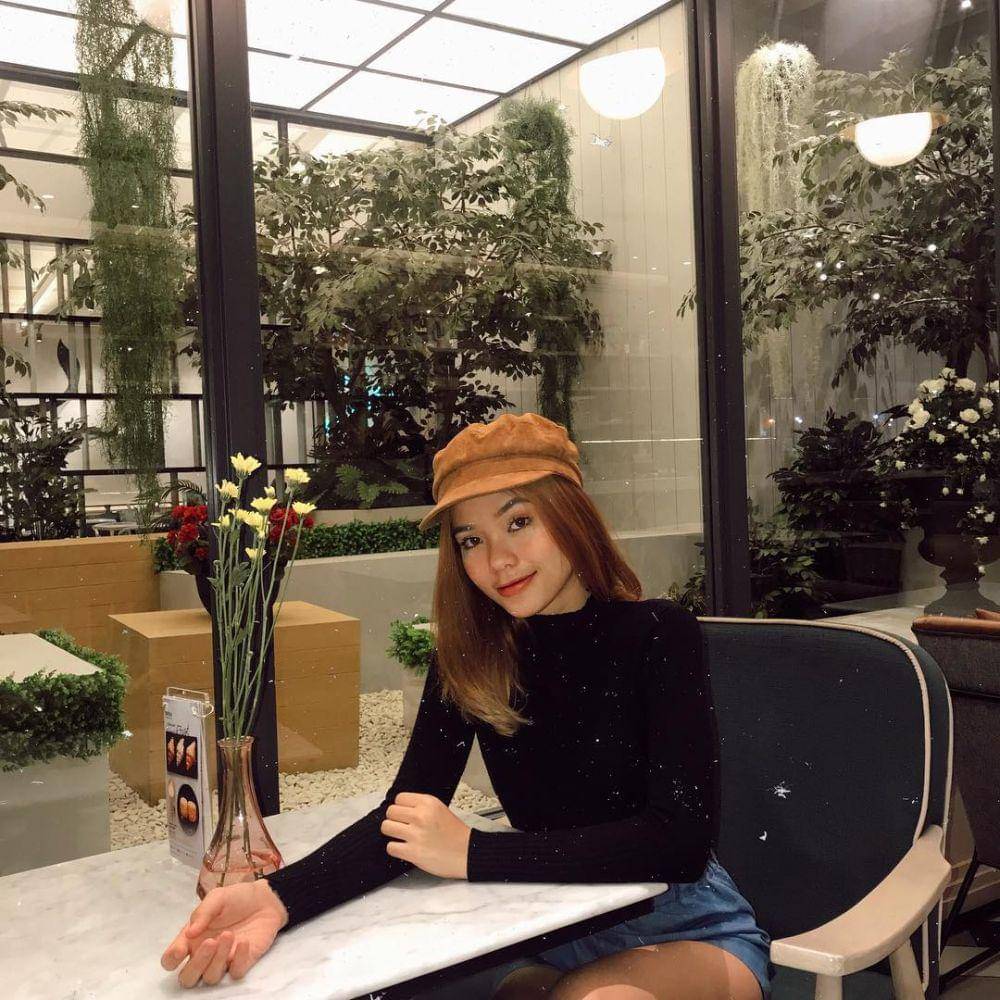 Instagram.com/putriayuzulvanny