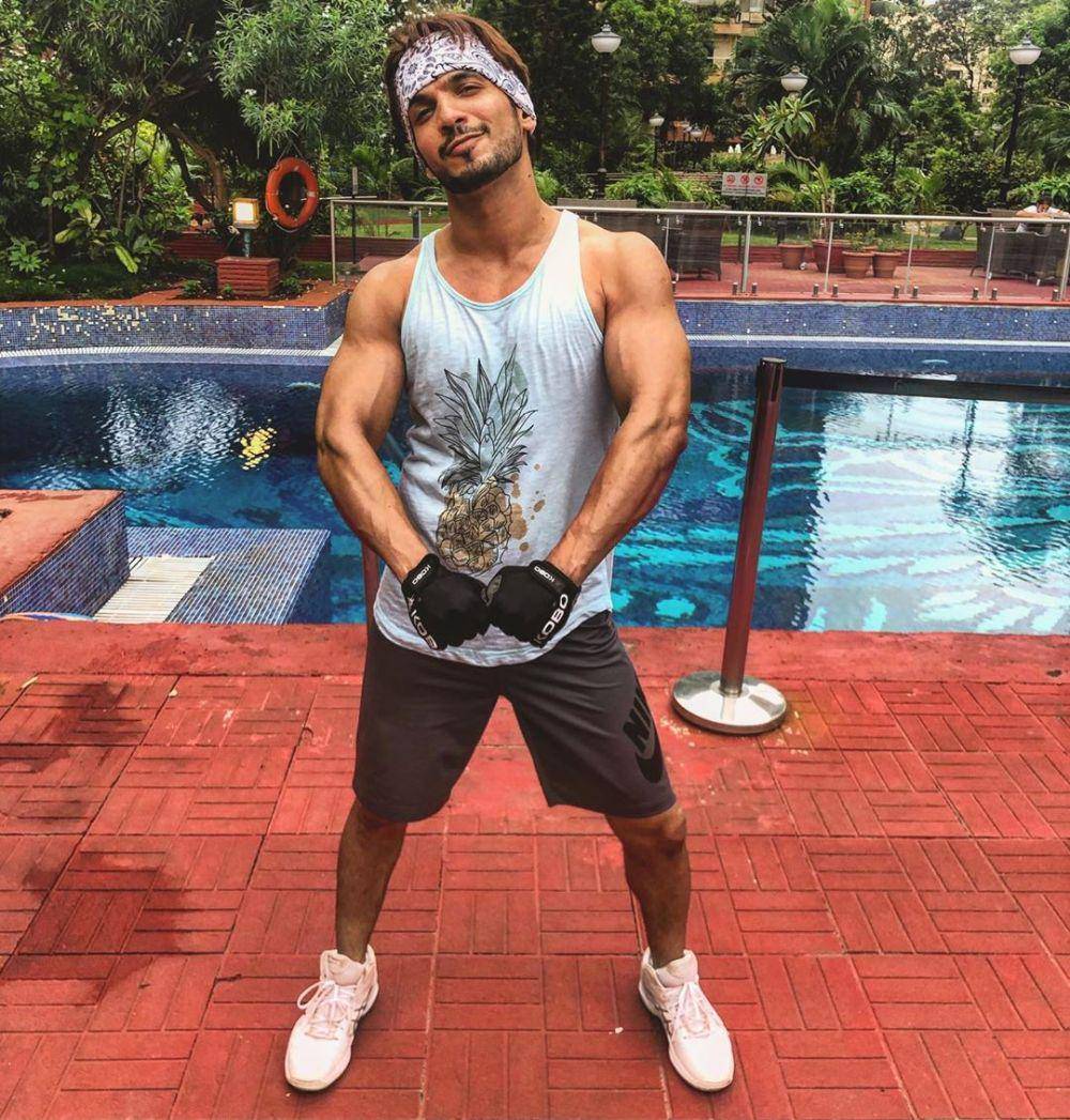 Instagram/ arjunbijlani