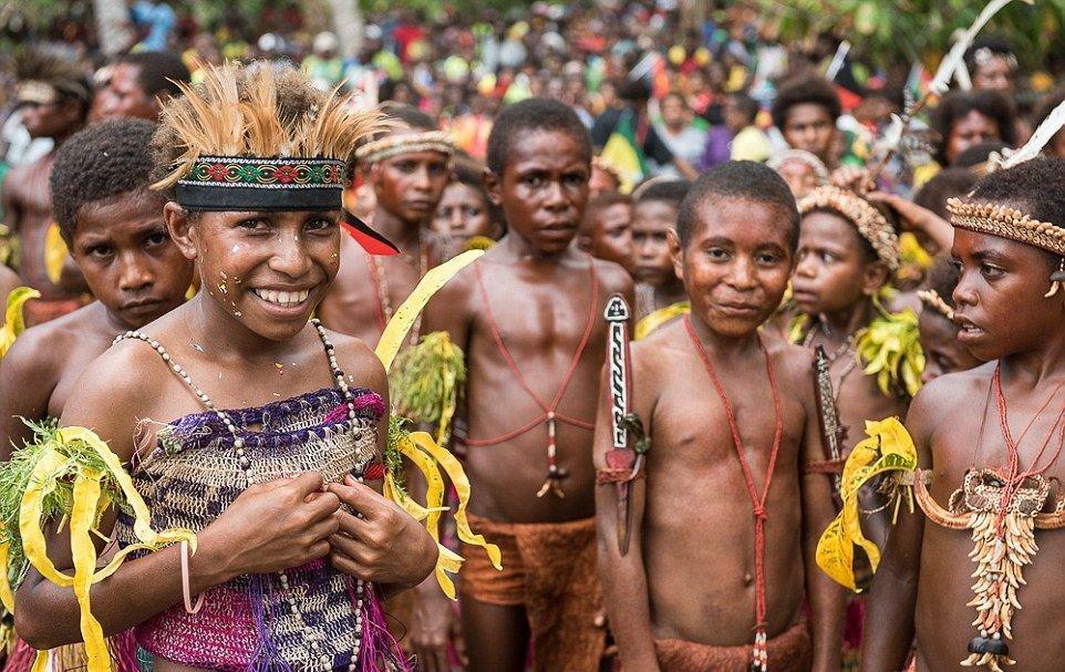 5 Aturan Pakaian Adat Papua dan Filosofi di Baliknya