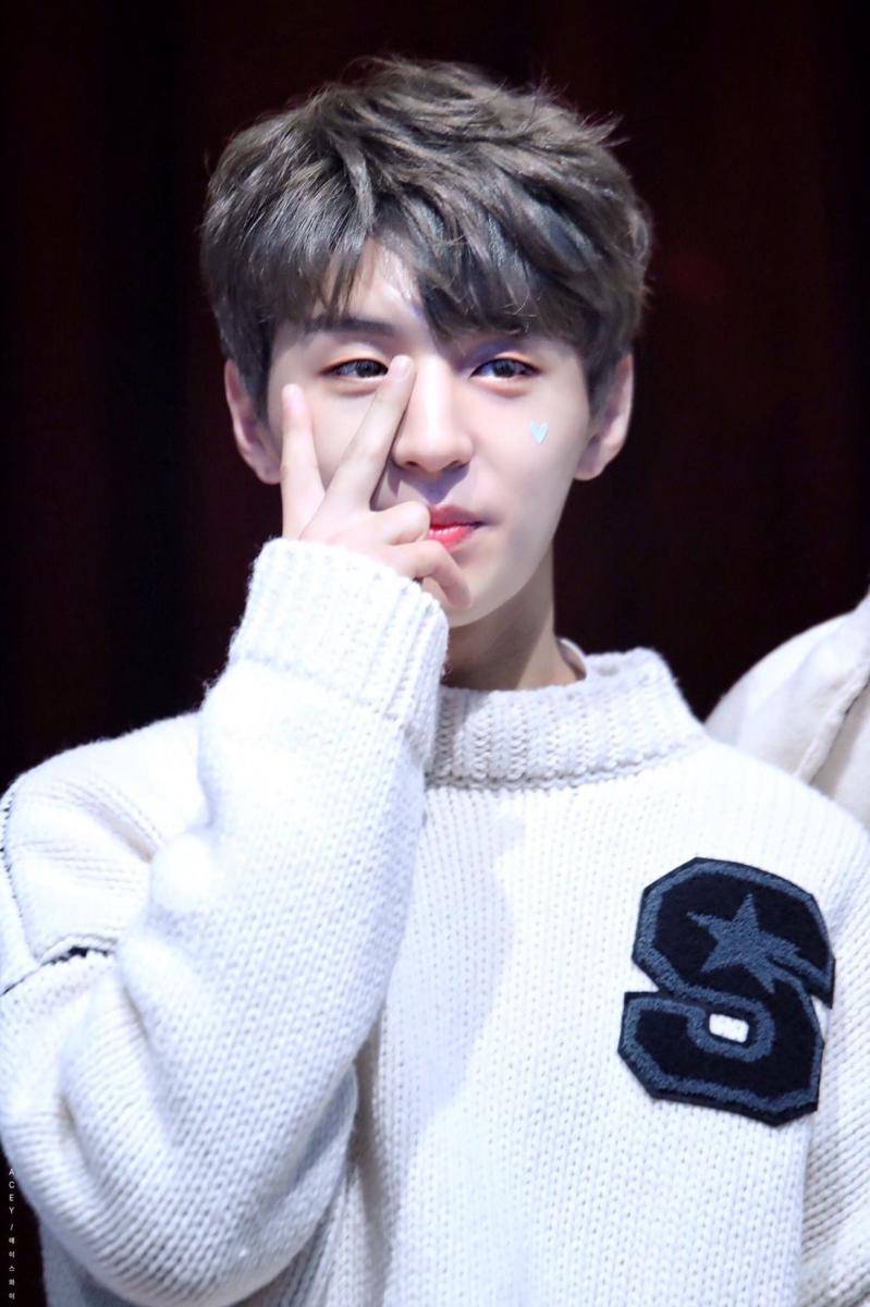 twitter.com/sungyoondata