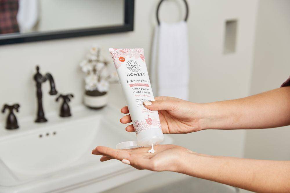 instagram/ The Honest Company