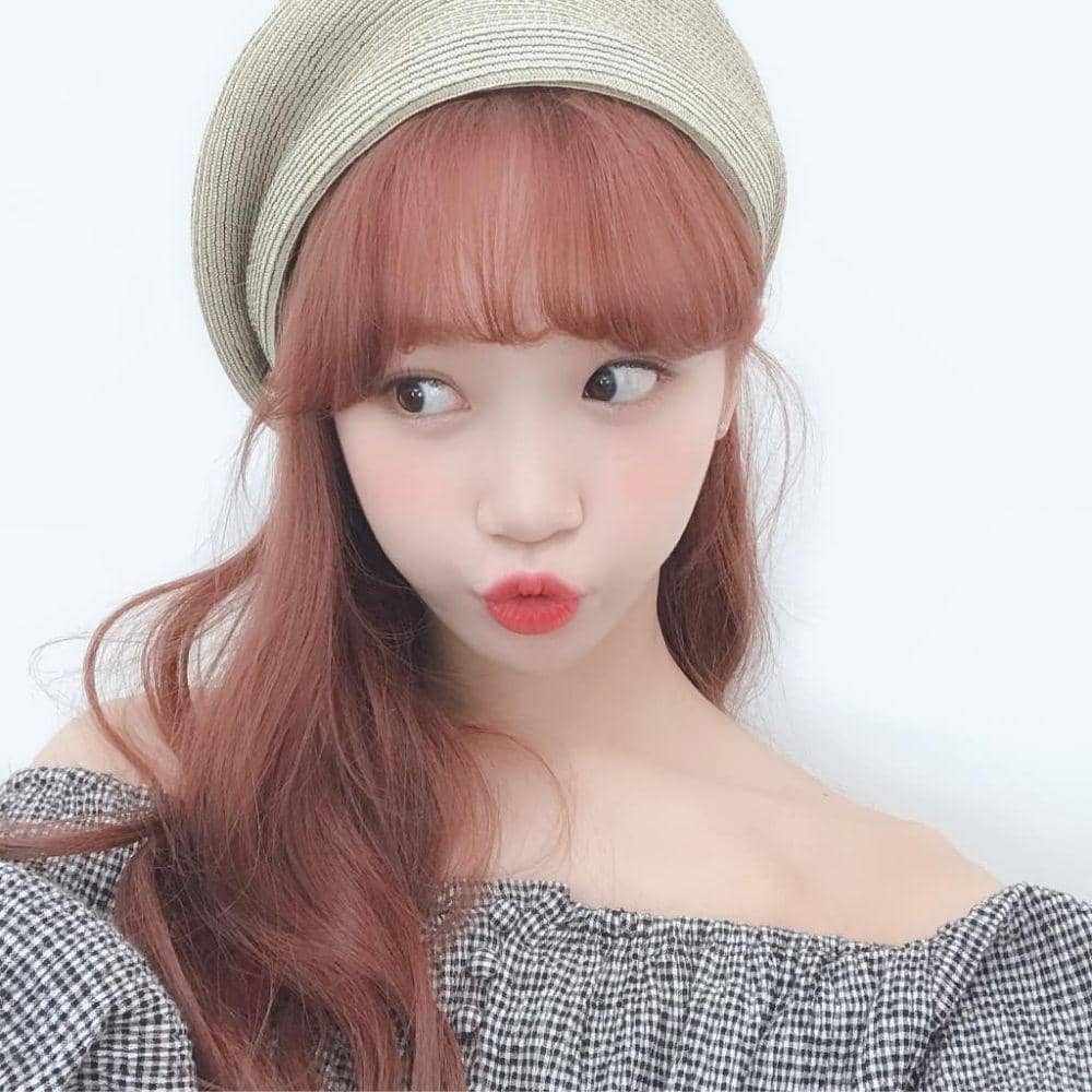 instagram.com/kimchaewon.izone
