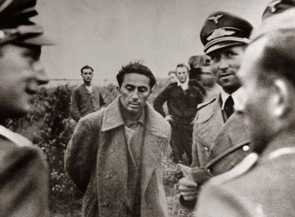 https://rarehistoricalphotos.com/stalins-eldest-son-yakov-dzhugashvili-1941/