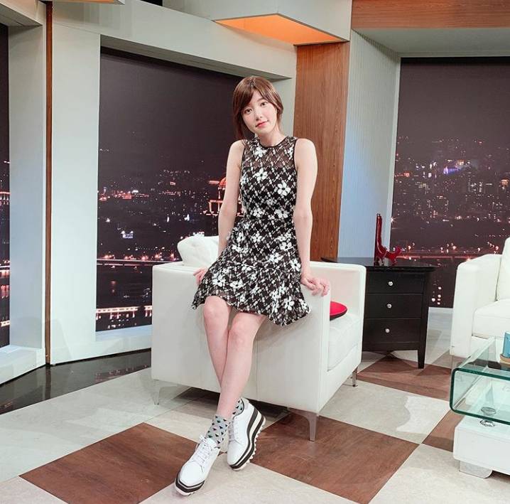 instagram.com/aohsuehfu
