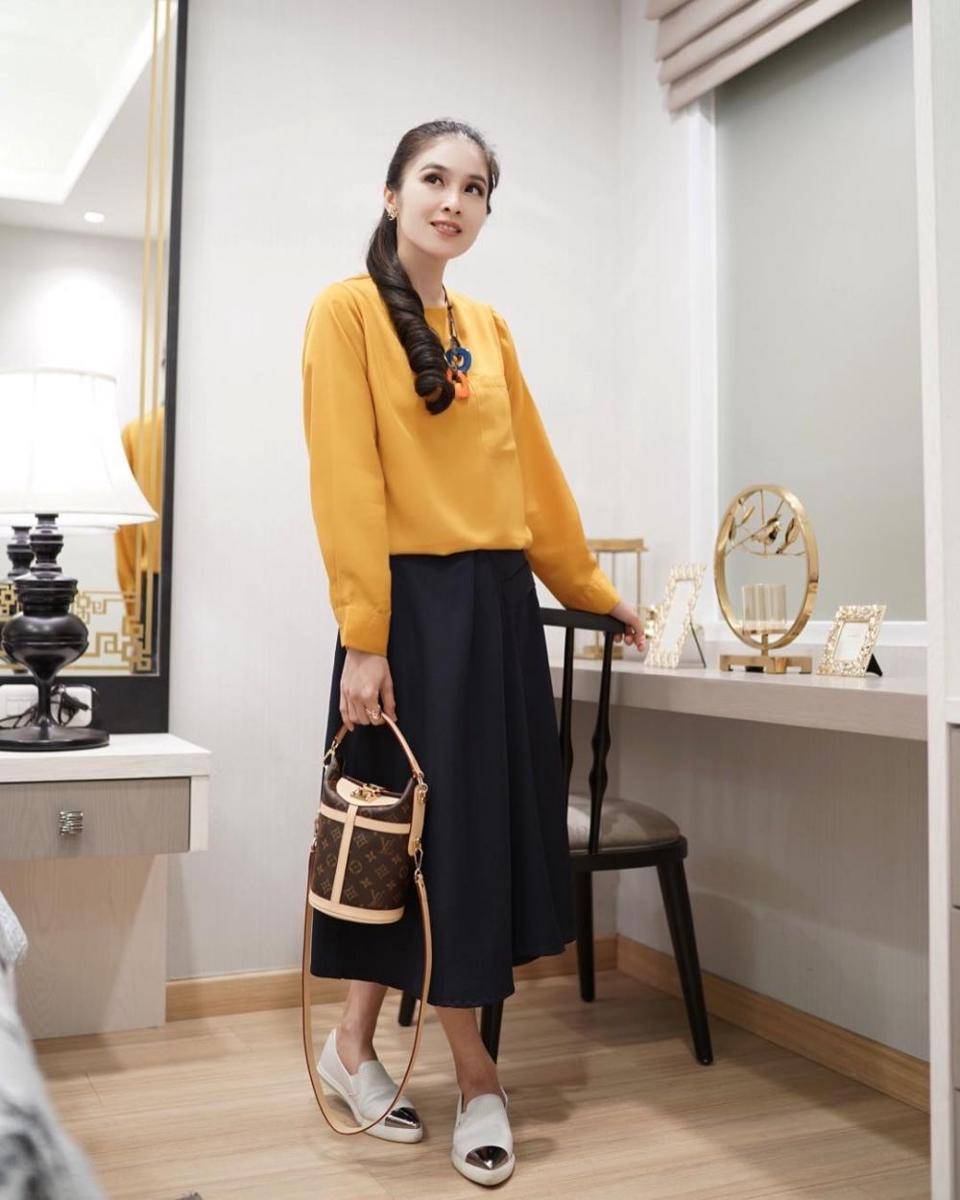 Instagram.com/sandradewi88