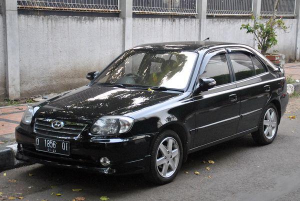 Review Hyundai Avega, Si Elegan yang Juga Ramah di Kantong