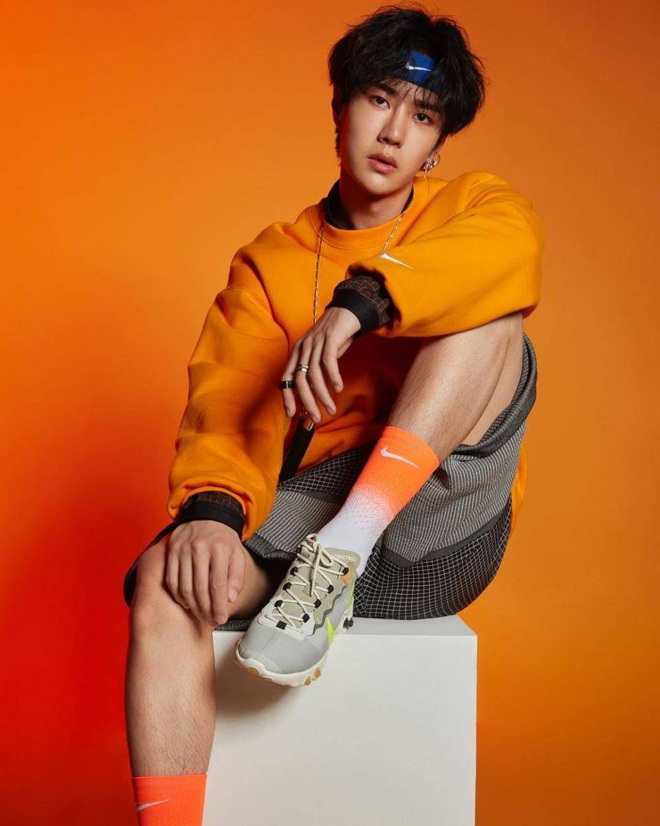 instagram.com/yibo.w_85