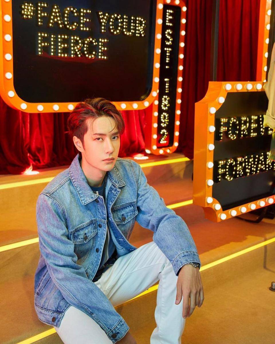 instagram.com/yibo.w_85