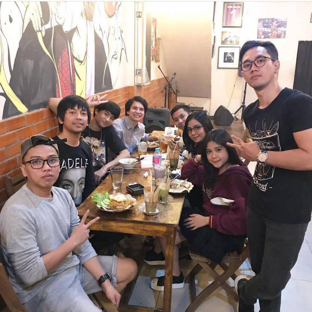 instagram.com/foodupdatecafe