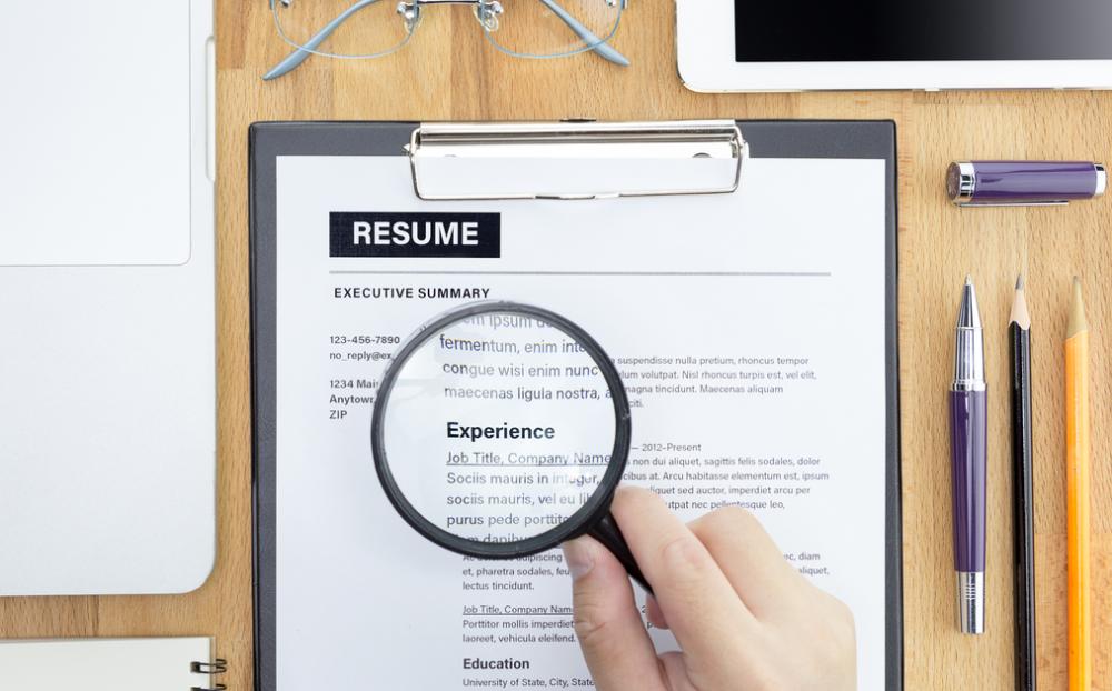 7 Aplikasi Membuat CV Terbaik, Ada Canva hingga CV Library!