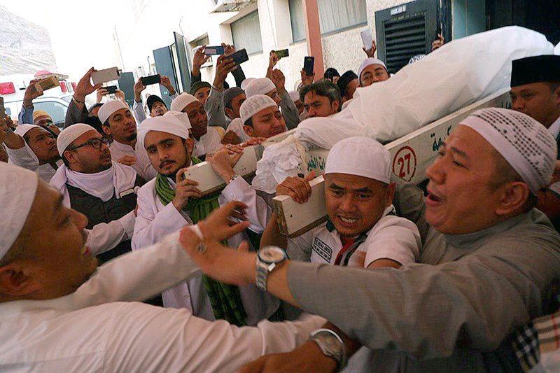 Satu Jam Sebelum Mbah Moen Meninggal, Ini yang Terjadi di Makkah