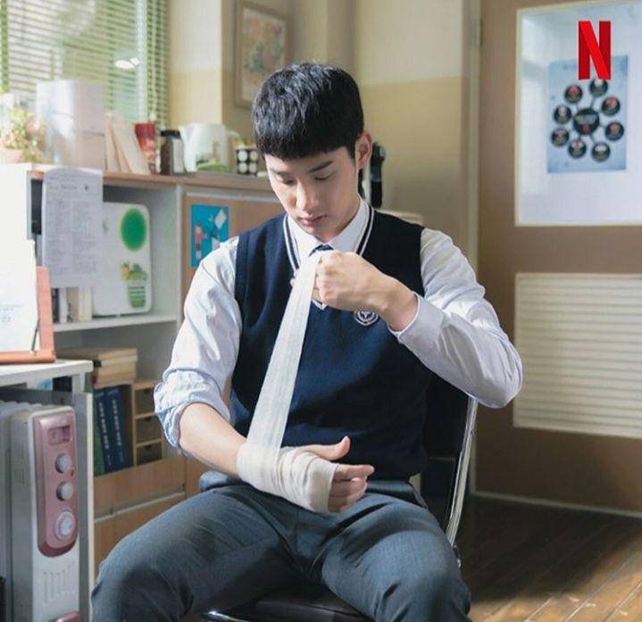 Instagram.co./netflixkr