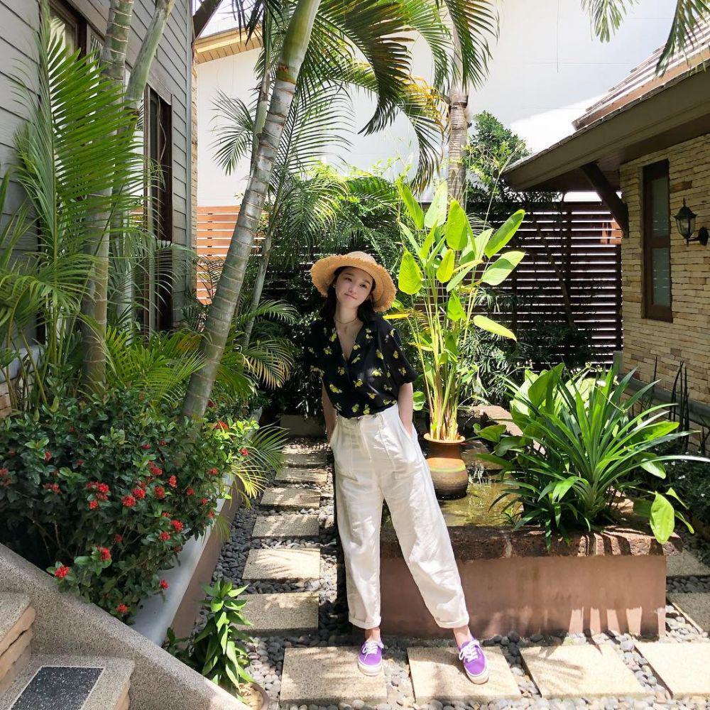 Simpel & Menawan, 10 Inspirasi OOTD ala Kang Min Kyung Davichi!