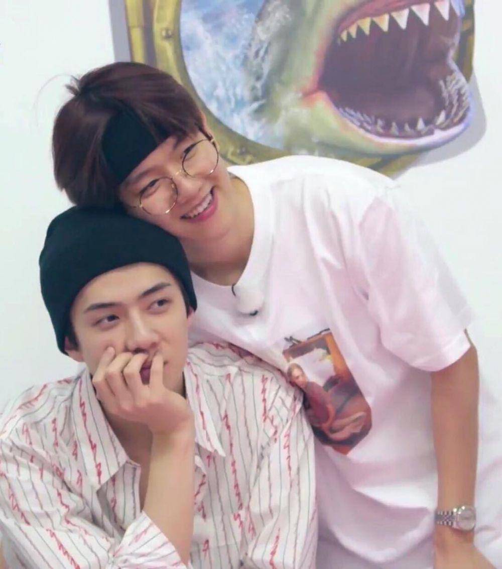instagram.com/exo.hunbaek