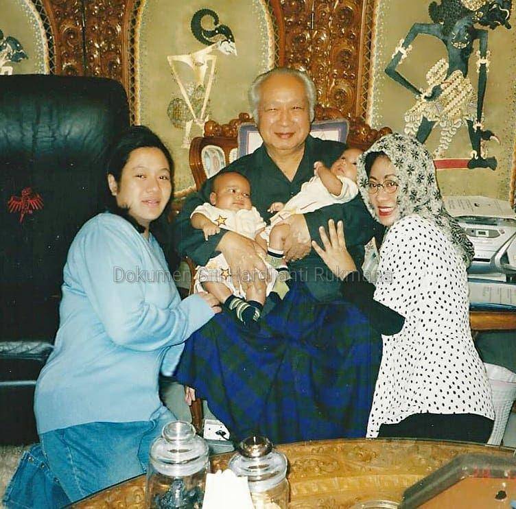 instagram.com/tututsoeharto
