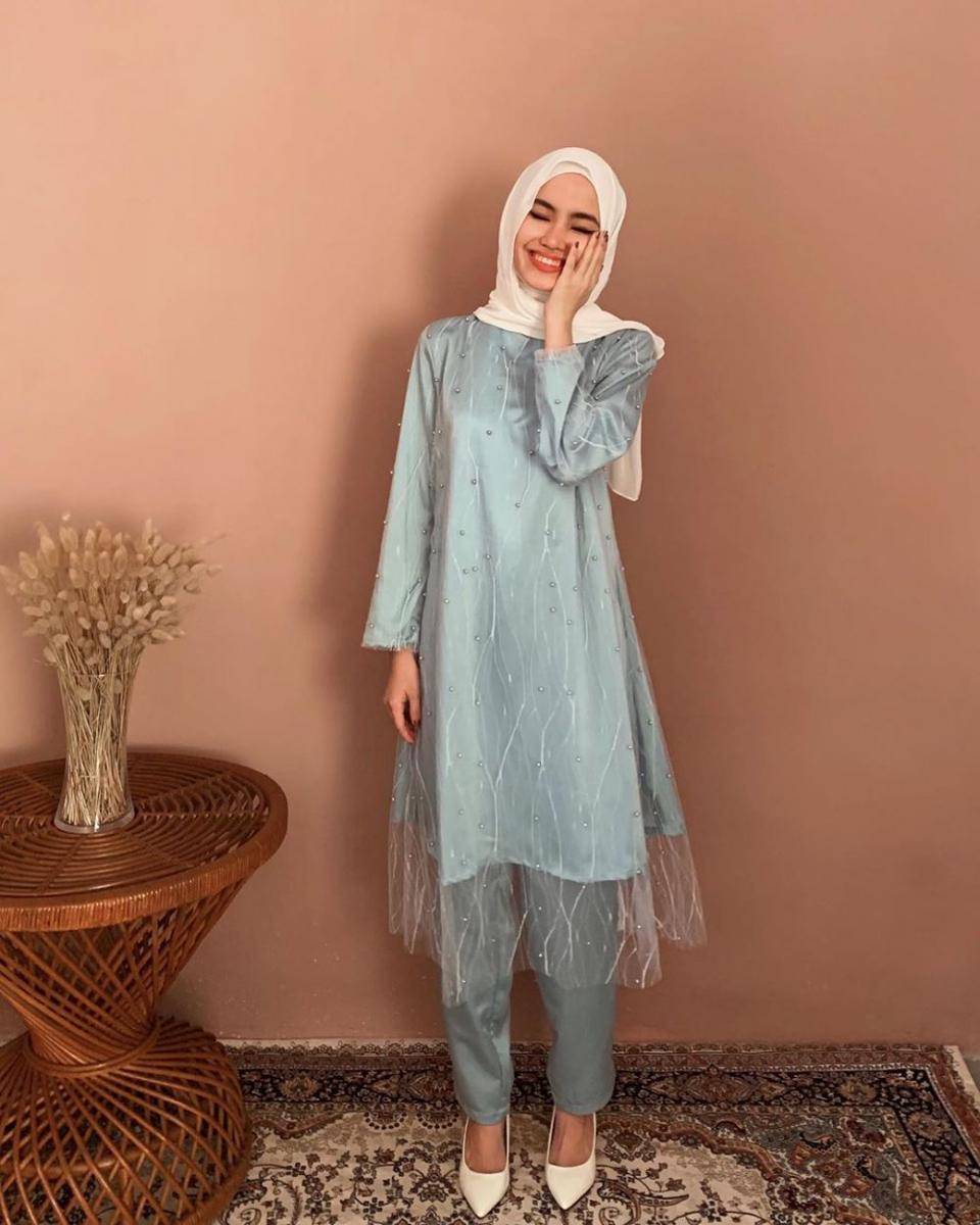 https://www.instagram.com/sashfir/
