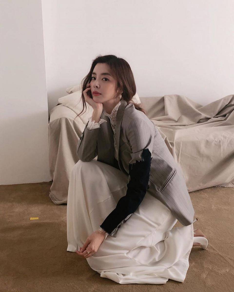 instagram.com/kimqri