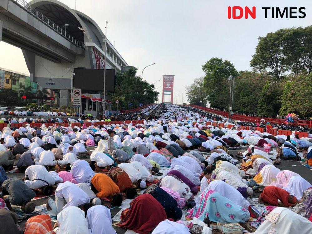 Salat Ied di Masjid Agung, Tradisi Turun Temurun Warga  Palembang