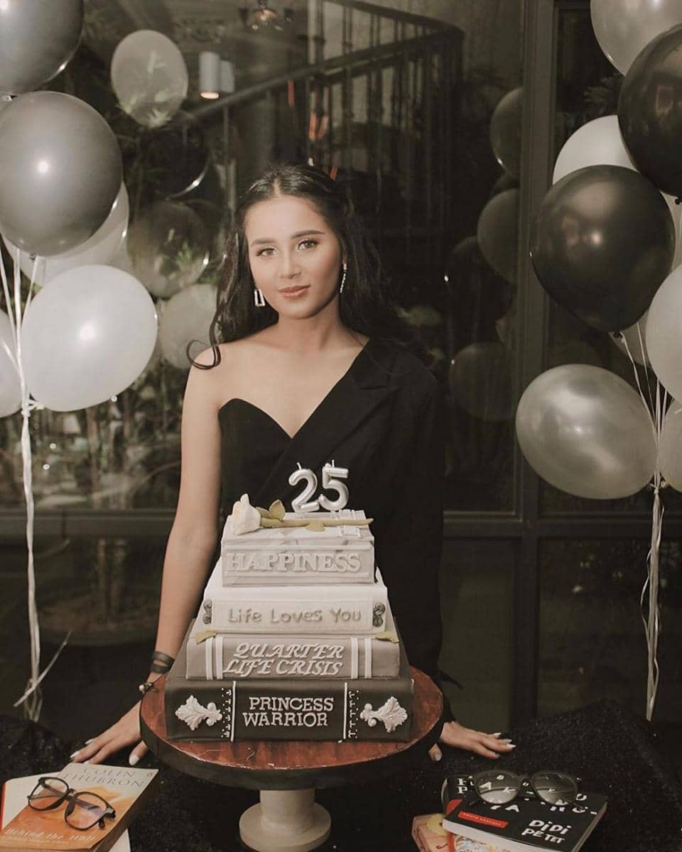 instagram.com/Yunita Siregar