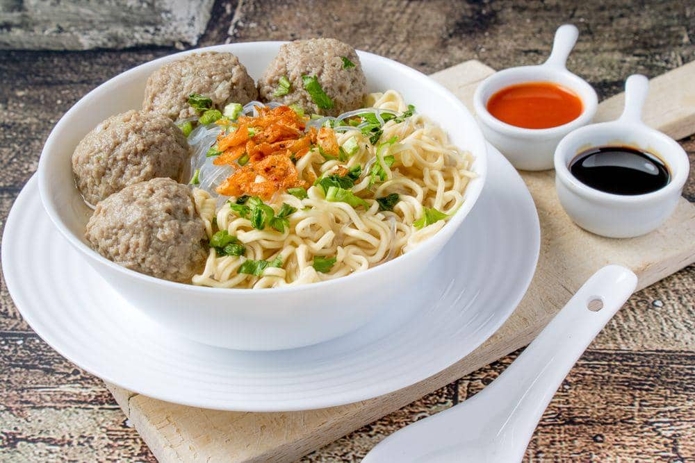5 Perbedaan Gaya Makan yang Ada di Indonesia, Kamu Tim Mana?