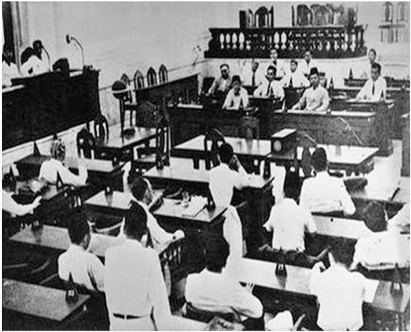 ilustrasi rapat PPKI (commons.wikimedia.org)