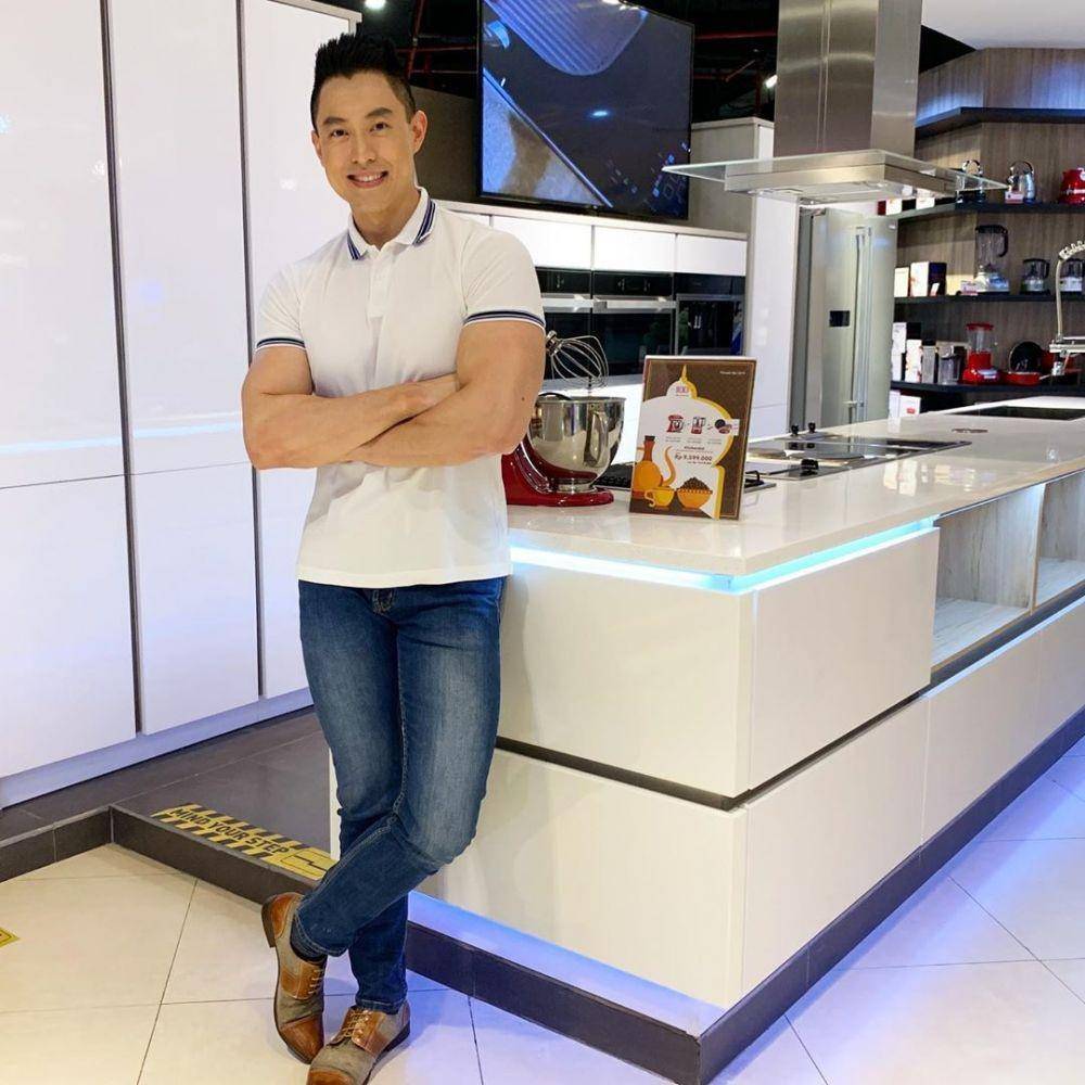 Instagram.com/chefedwinlau