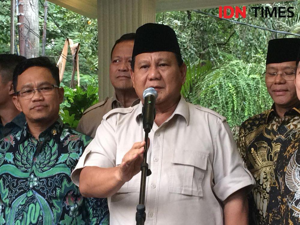 Survei: Prabowo Jadi Menteri Jokowi Terbaik, Tapi Bukan Karena Kinerja
