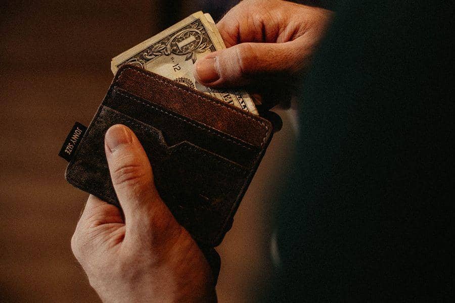 Pilihanmu Terhadap Barang Mewah Ini Tunjukkan Seberapa Banyak Uangmu!