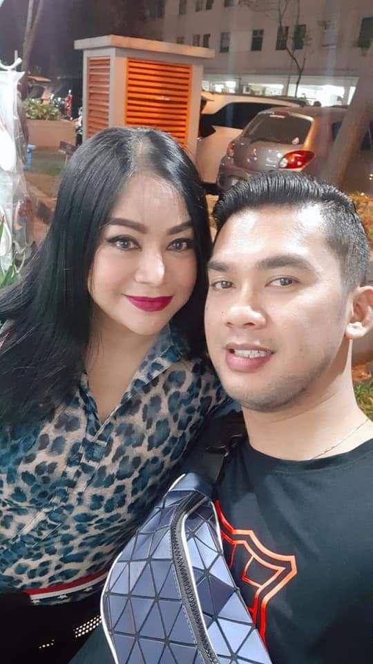 facebook.com/Anisa Bahar New