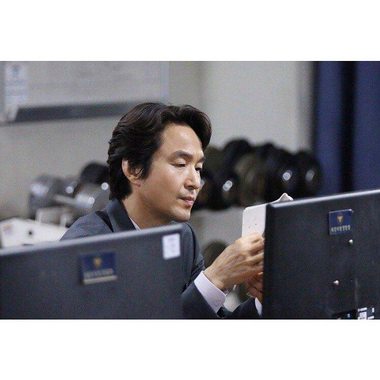 instagram.com/clover_company