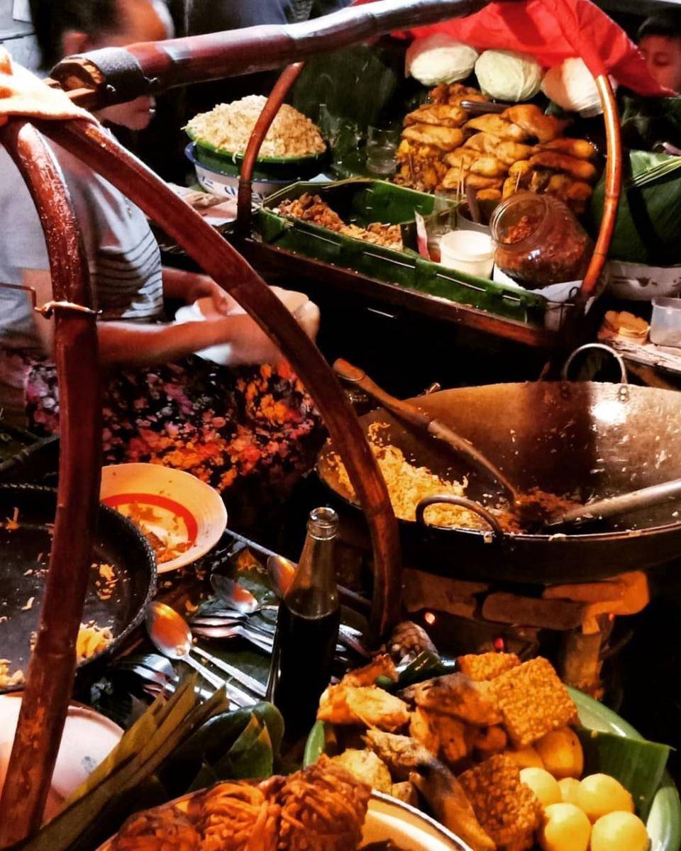 instagram.com/wisatakuliner_com