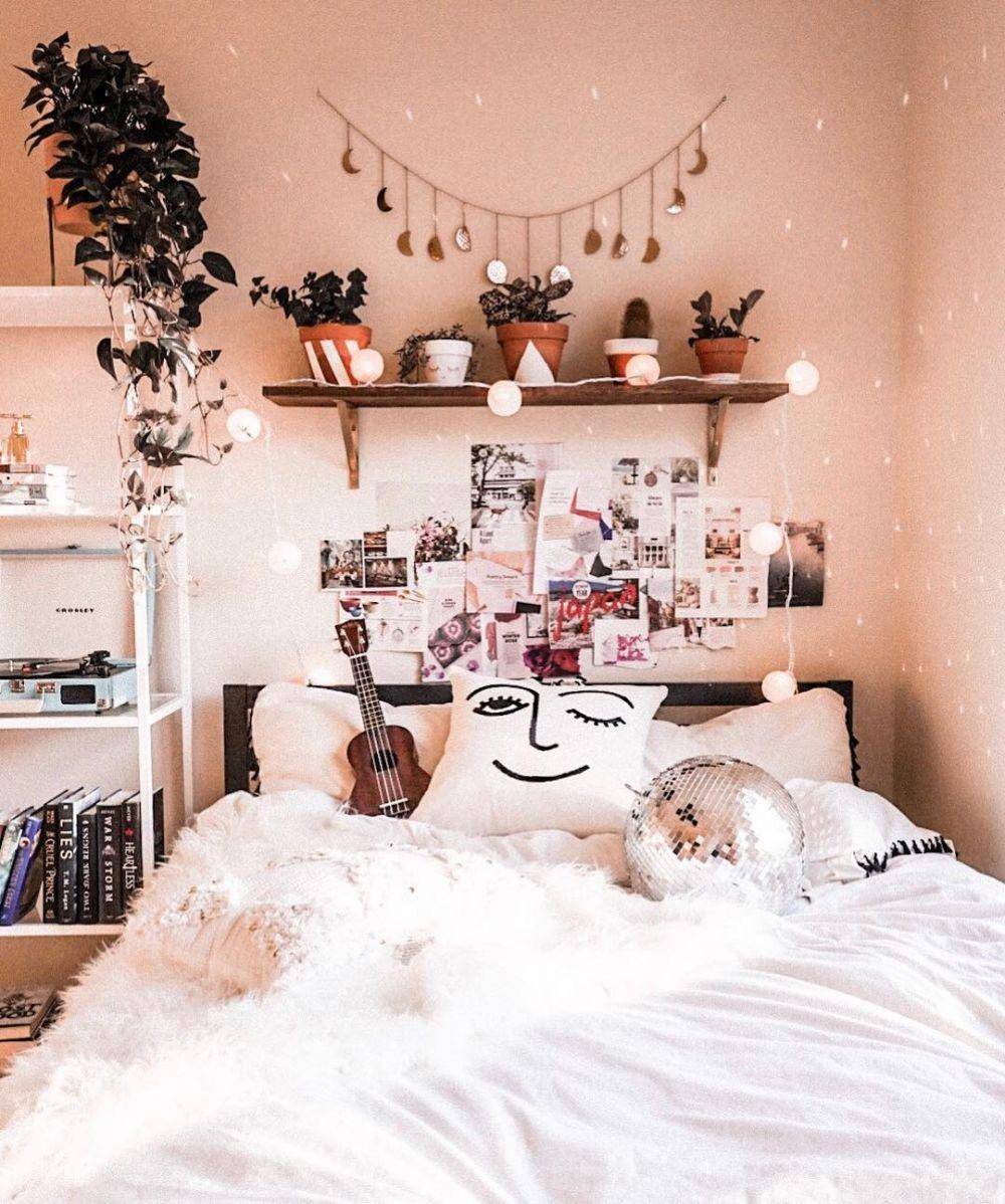 instagram.com/astoldbymichelle
