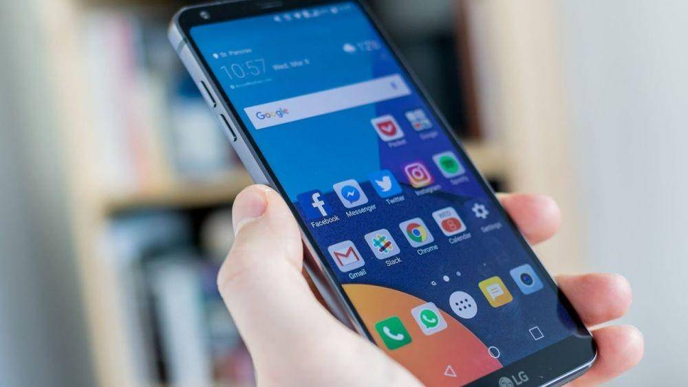 youtube.com/Tech Mobiles