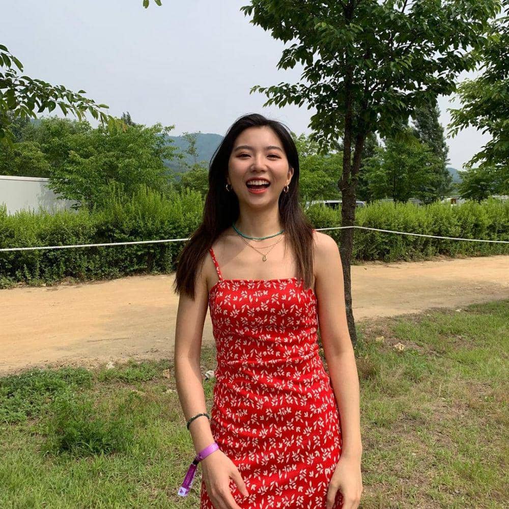 instagram.com/interstellajang/