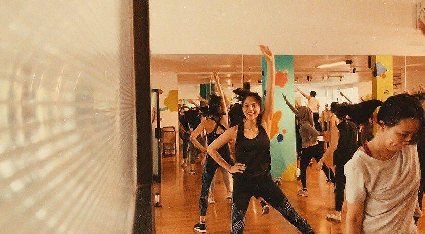 Putri Marino Akui 5 Manfaat Zumba Bagi Ibu Muda