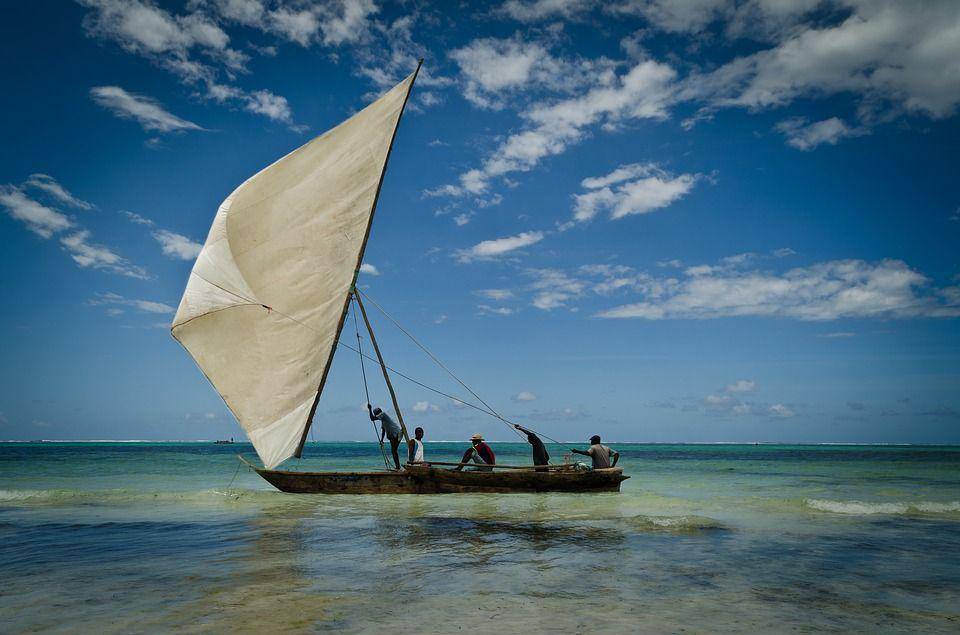 Perahu berlayar di samudra Hindia (Pixabay.com/dan80i)