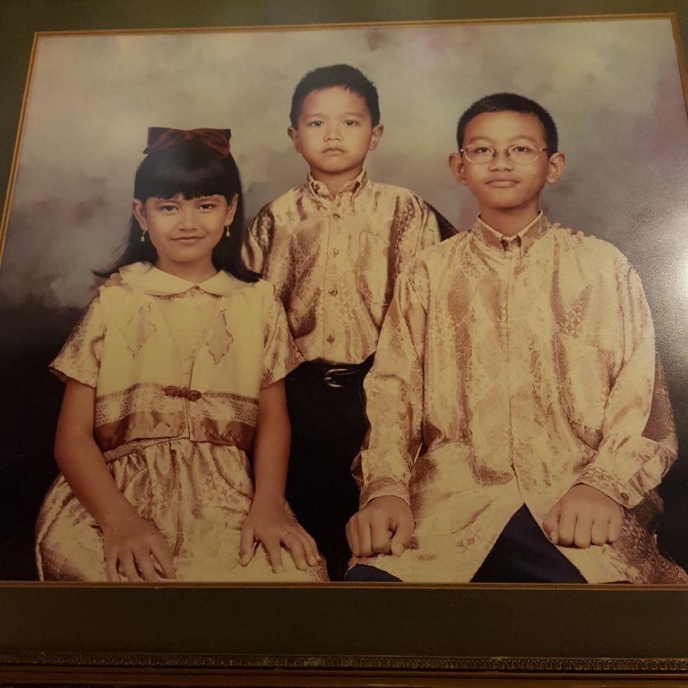 5 Tokoh Ini Buktikan Anak Bungsu Gak Selalu Manja, Ada Putra Jokowi