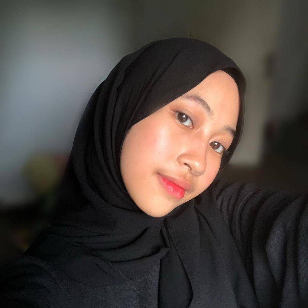 instagram.com/adiba.khnza