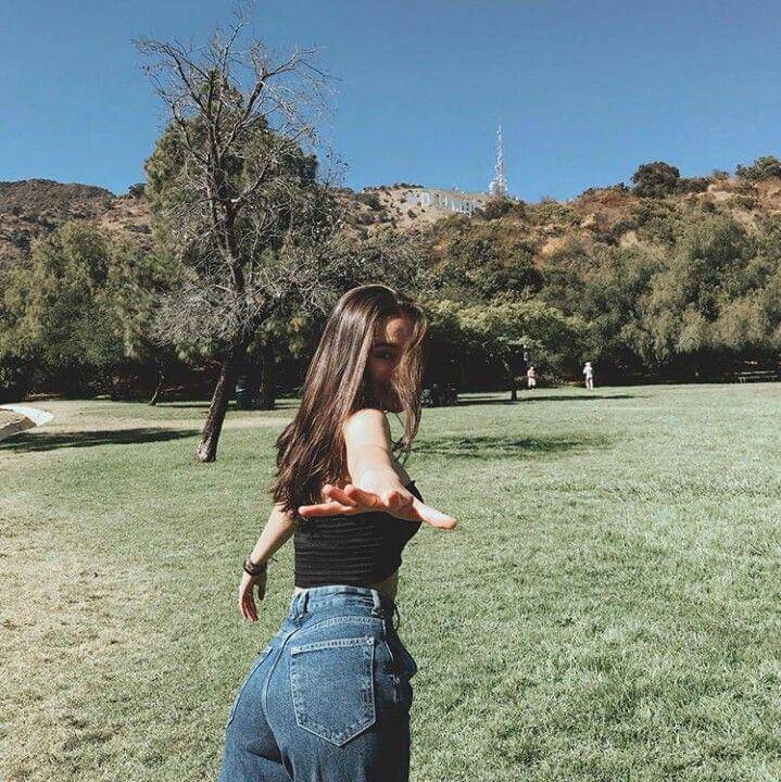 Instagram.com/caitlinhalderman