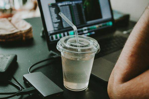 Unsplash.com/@kev200