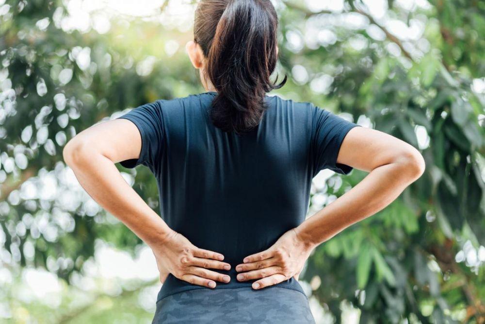 5 Posisi Tidur Ini Bisa Meredakan Sakit Pinggang yang Mengganggu