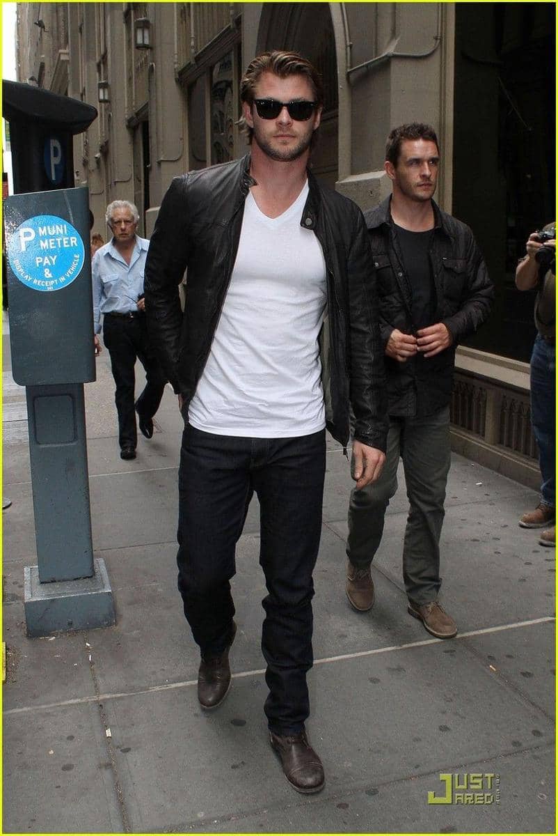 cdn01.cdn.justjared.com