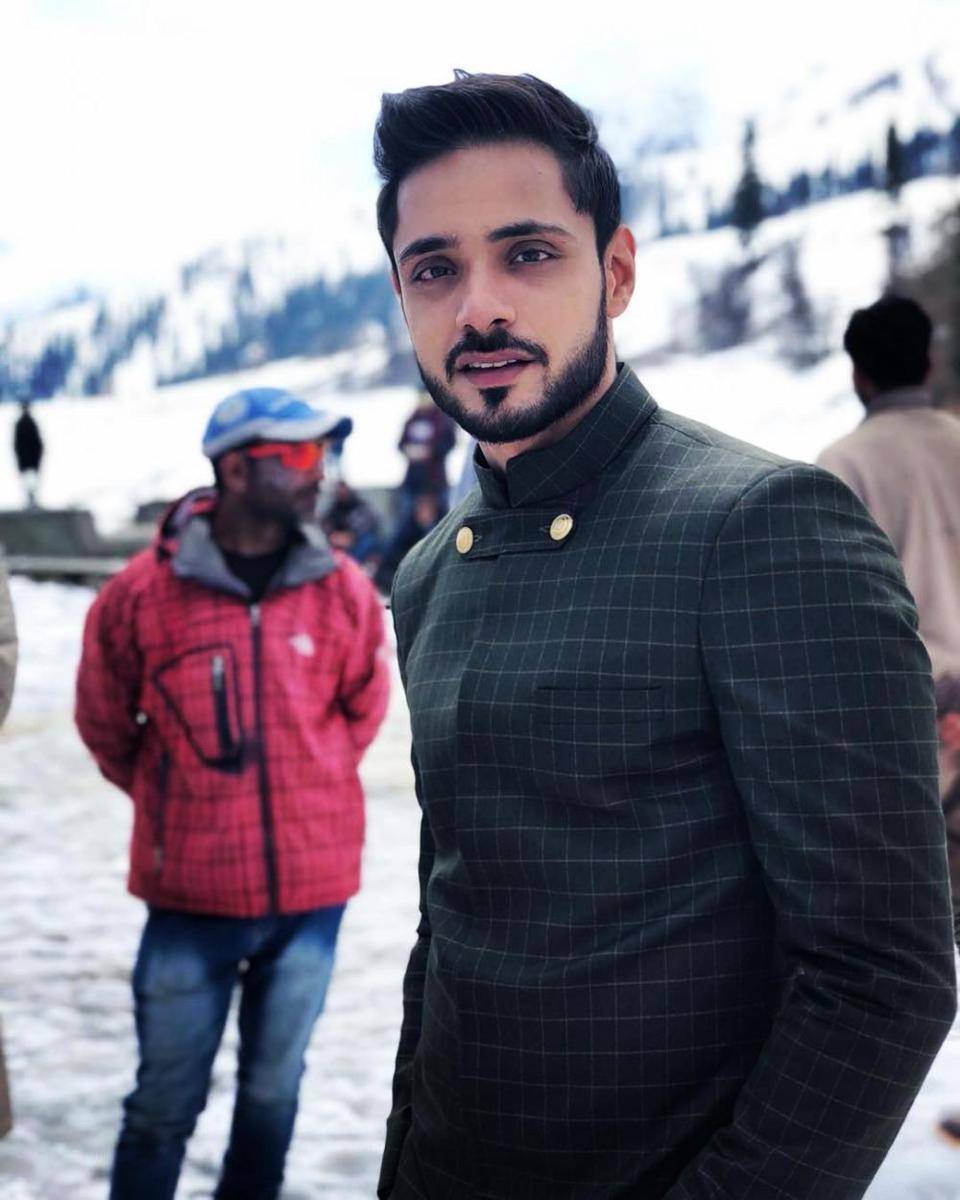 instagram.com/adnan_a_khan