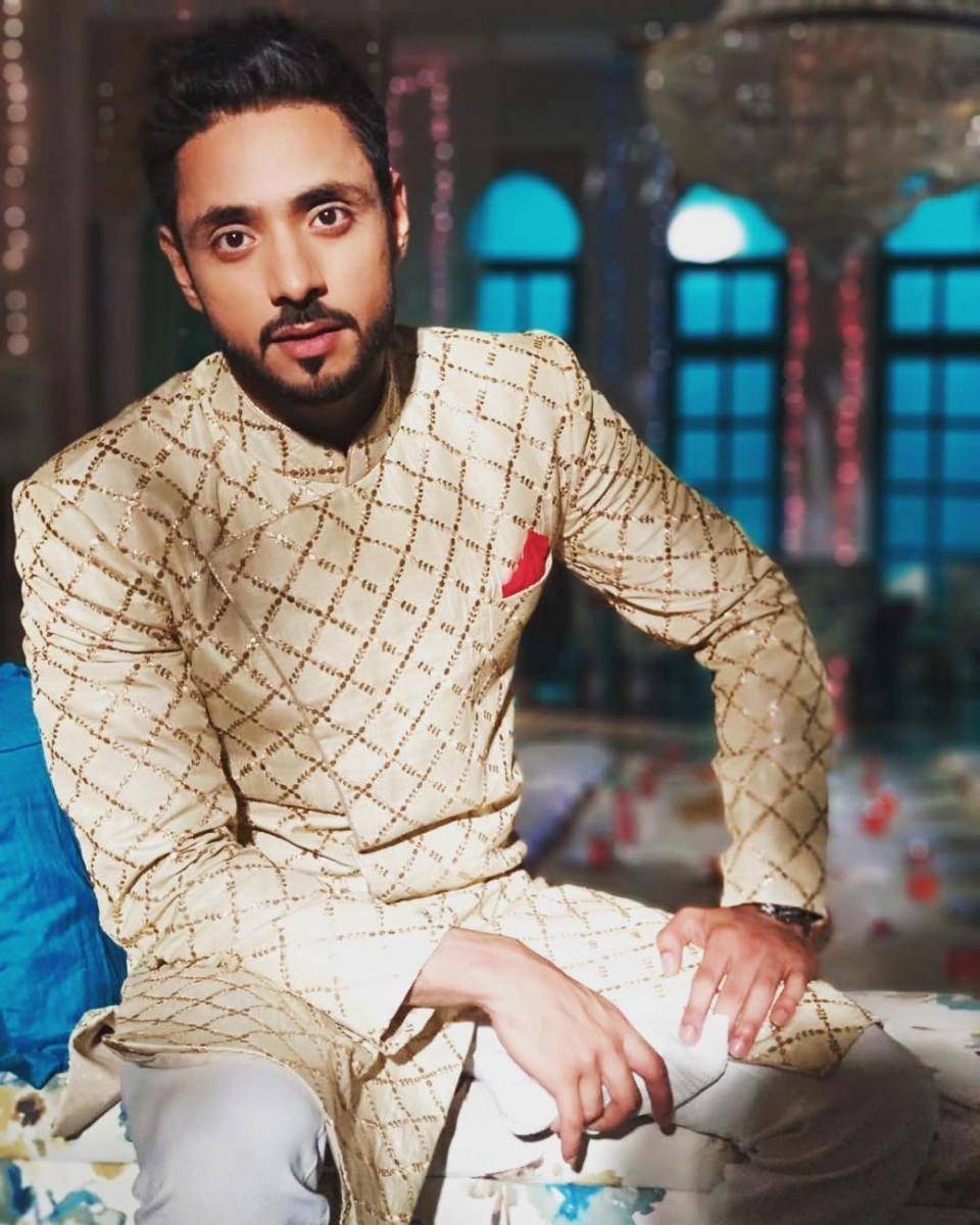 instagram.com/adnan_a_khan