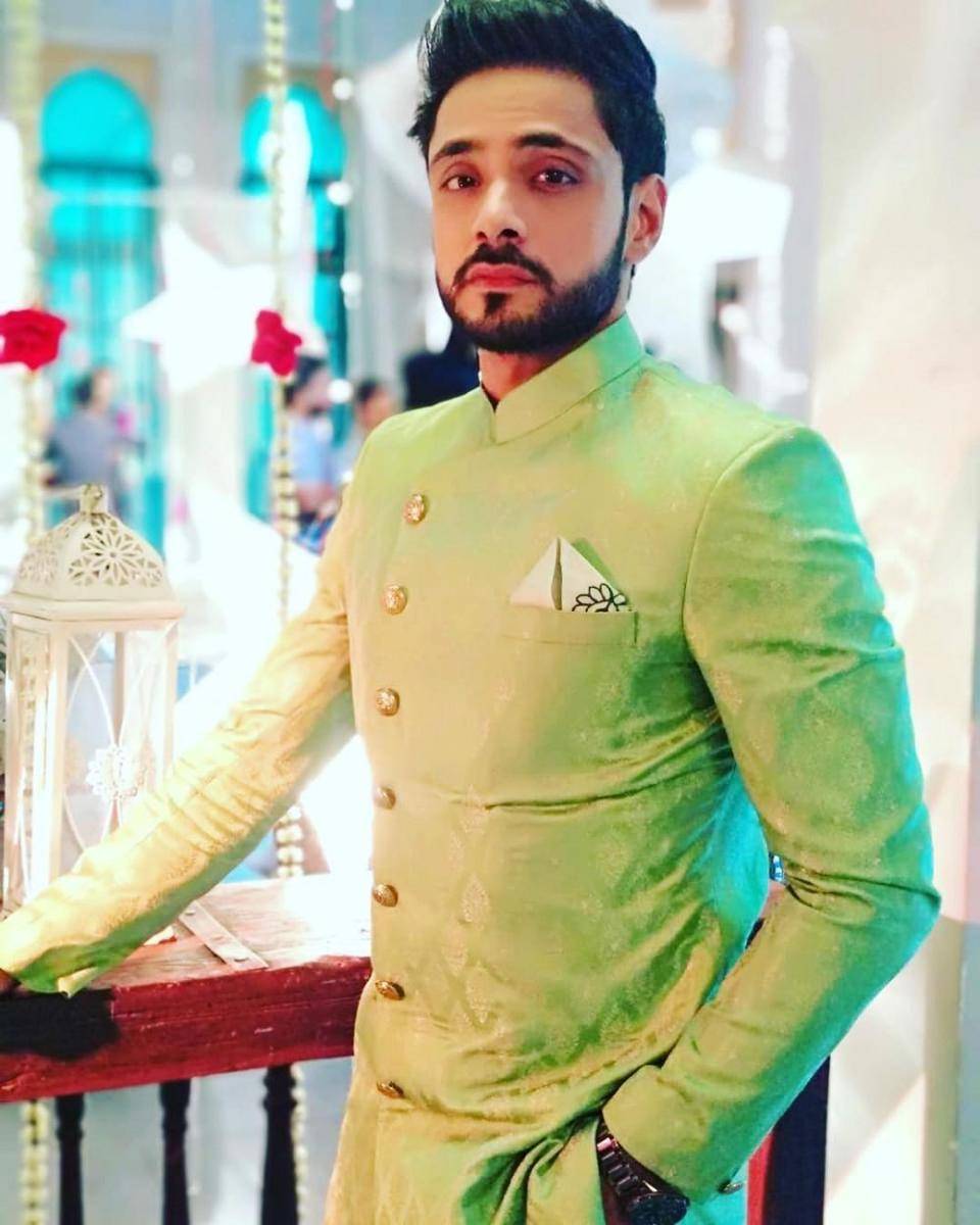 instagram.com/adnan_a_khan