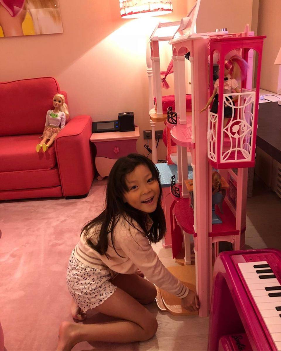 instagram.com/choosarang_official