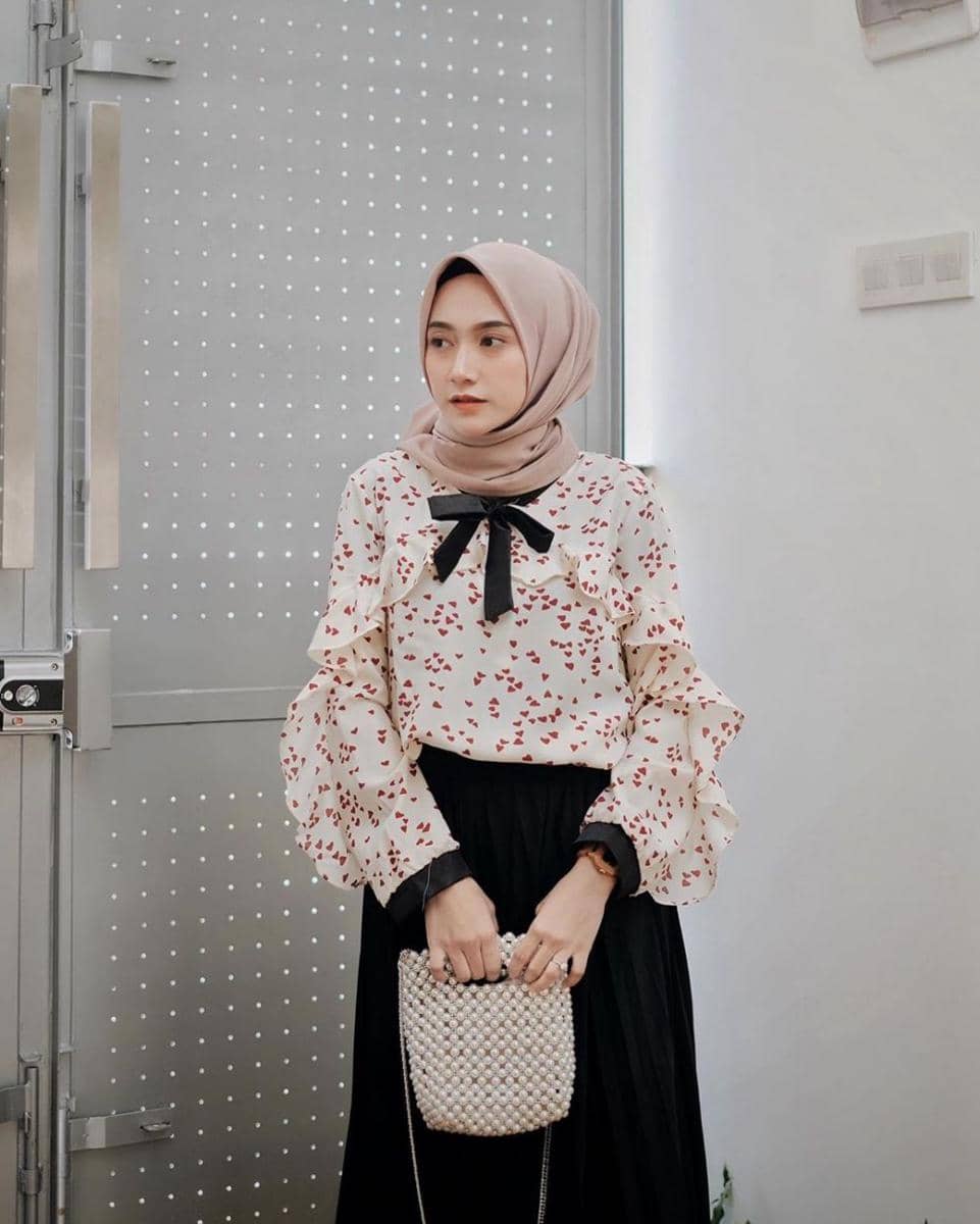 Instagram/nisacookie