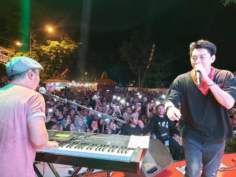 Ifan Seventeen Bikin Warga Terkesan di Festival Budaya Pasar Terapung