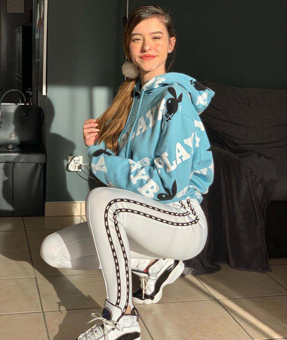 instagram.com/leaelui